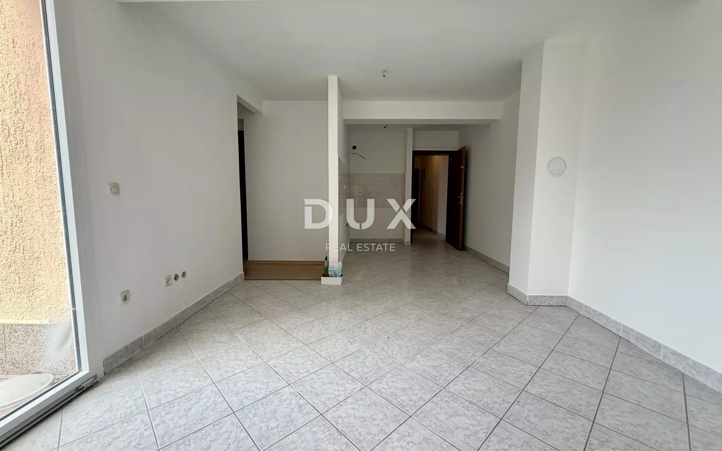 3-bedroom Apartment In Njivice, Croatia (79 M²)