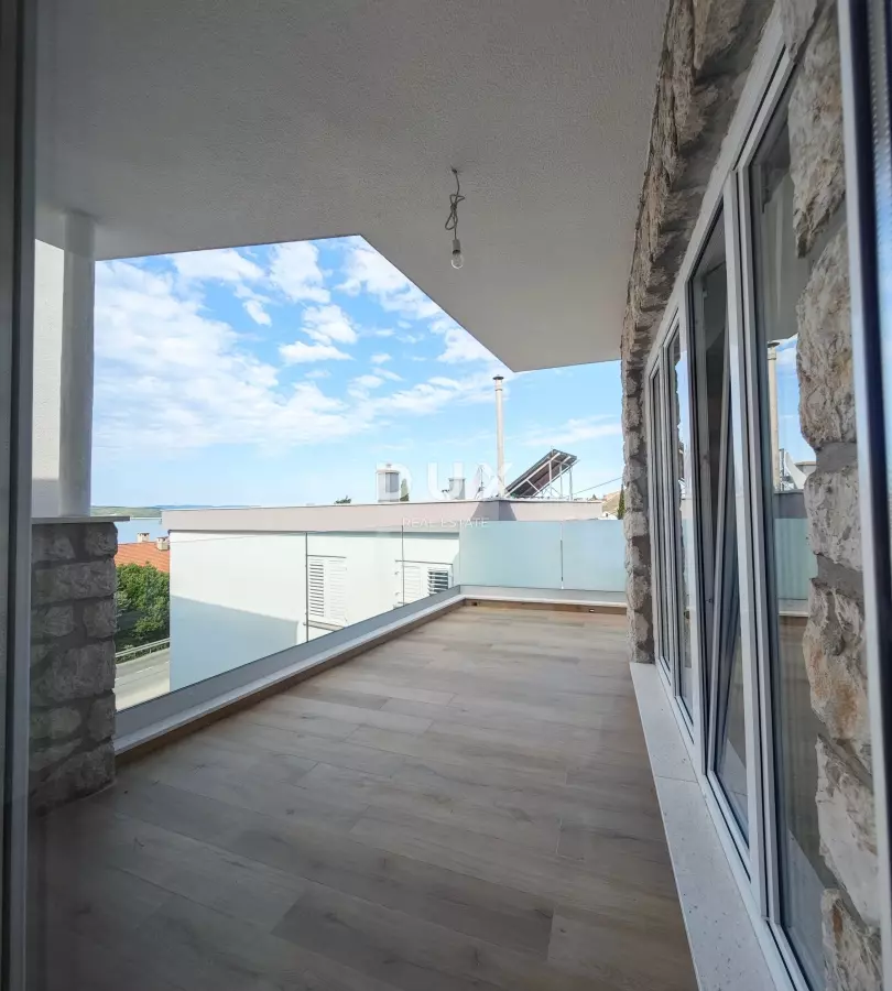3-bedroom Apartment In Crikvenica, Croatia (120,72 M²)