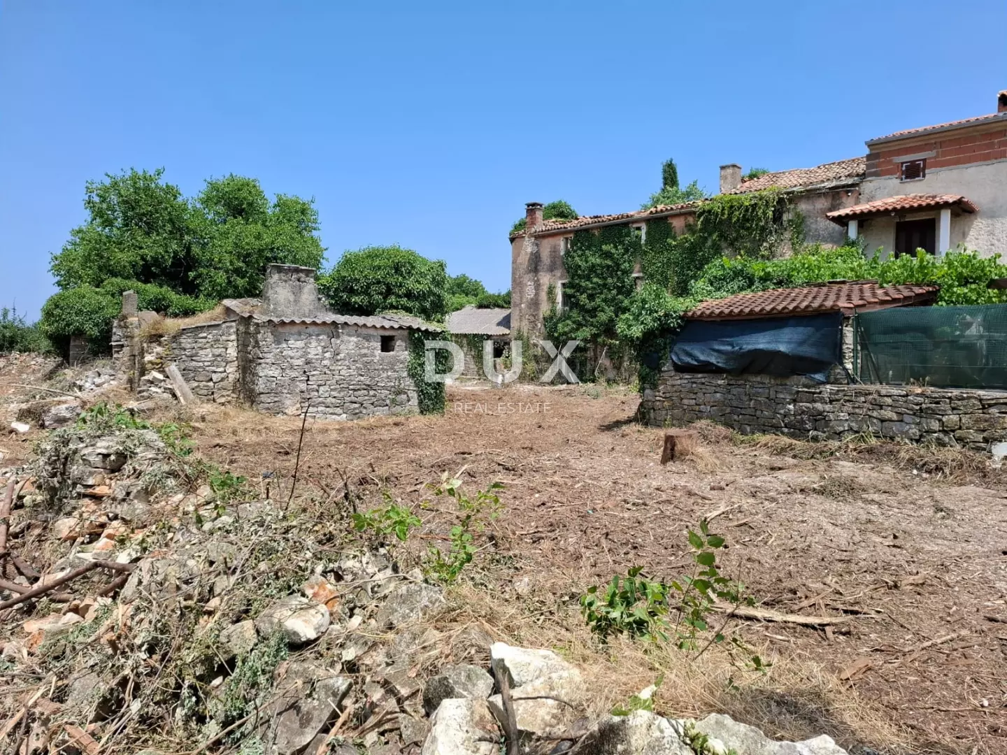 Land In Bale, Croatia (7.801 M²)