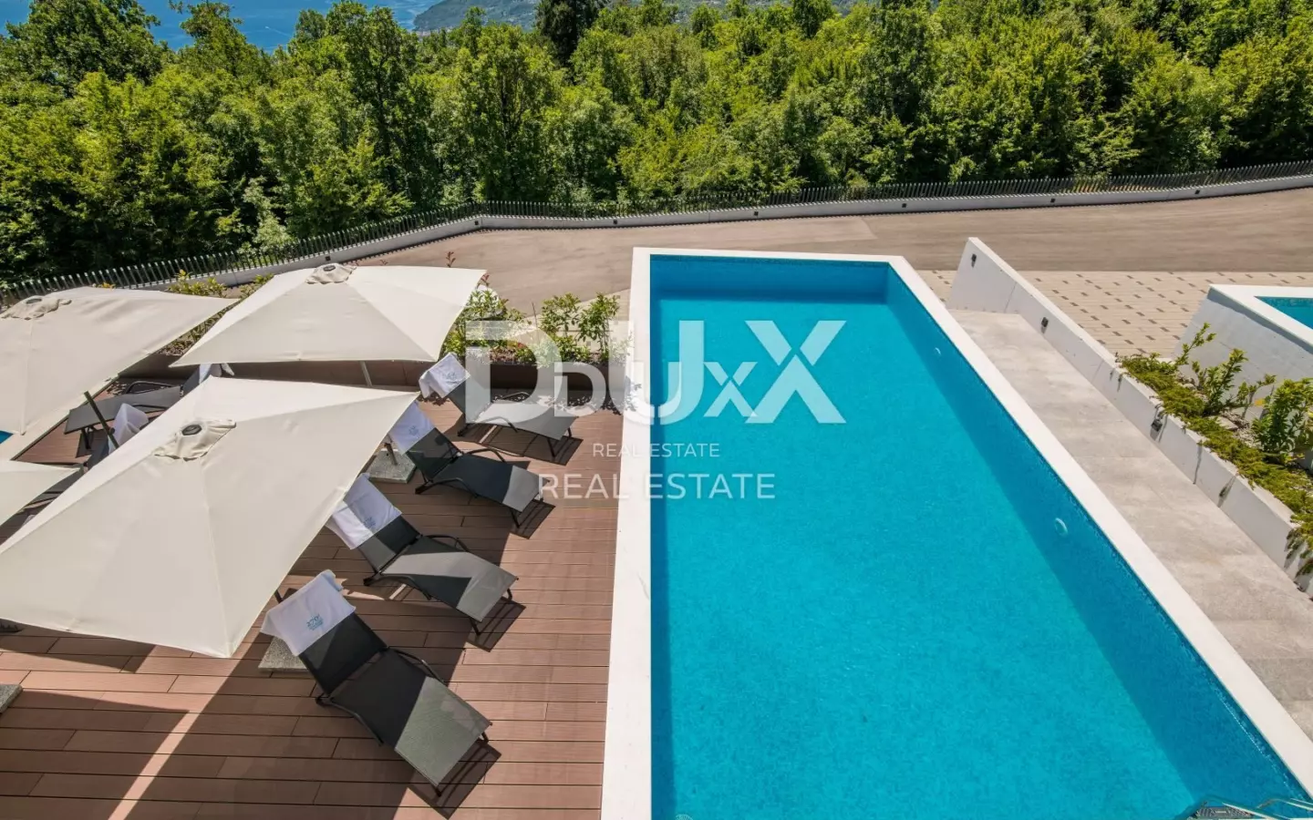 6-bedroom Villa In Veprinac, Croatia (516 M²)