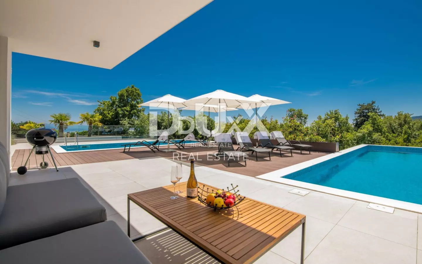 6-bedroom Villa In Veprinac, Croatia (516 M²)