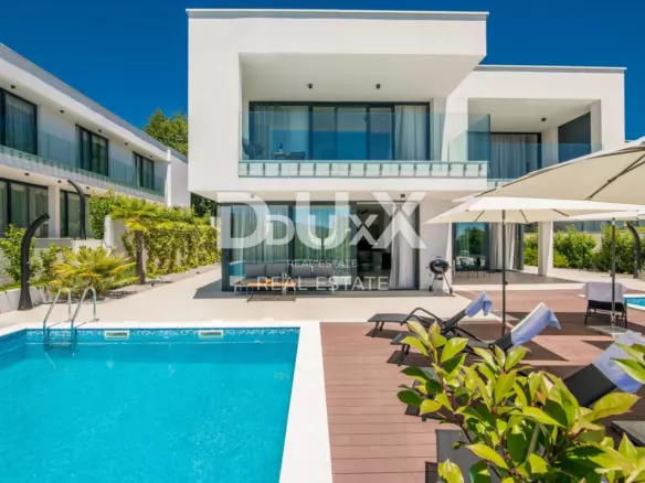 6-bedroom Villa In Veprinac, Croatia (516 M²)