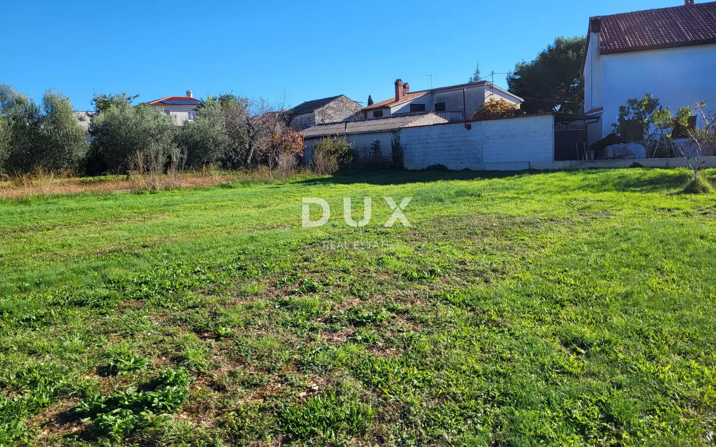 Land In Galižana, Croatia (868 M²)