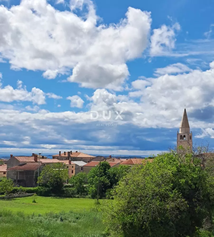 Land In Galižana, Croatia (868 M²)