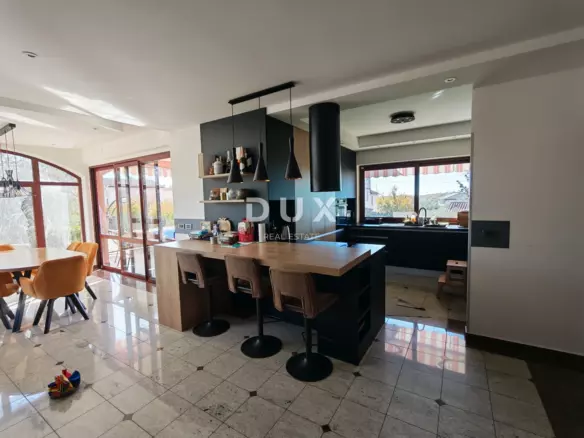 6-bedroom Villa In Bale, Croatia (331 M²)