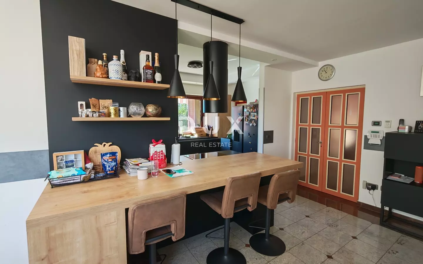 6-bedroom Villa In Bale, Croatia (331 M²)