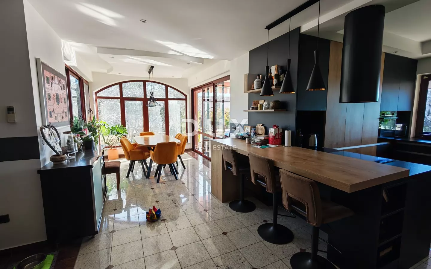6-bedroom Villa In Bale, Croatia (331 M²)