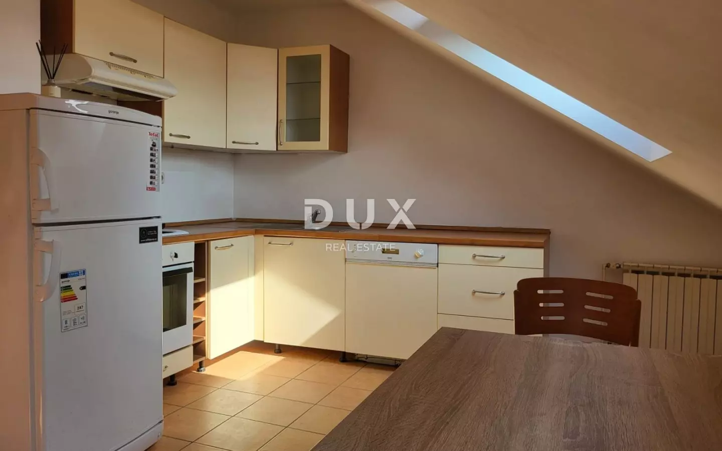 2-bedroom Apartment In Trešnjevka, Croatia (54 M²)