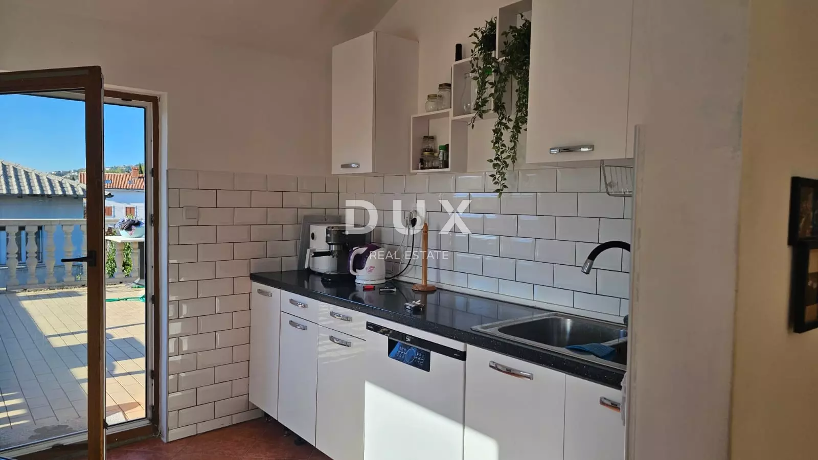 3-bedroom Apartment In Trsat, Croatia (114 M²)