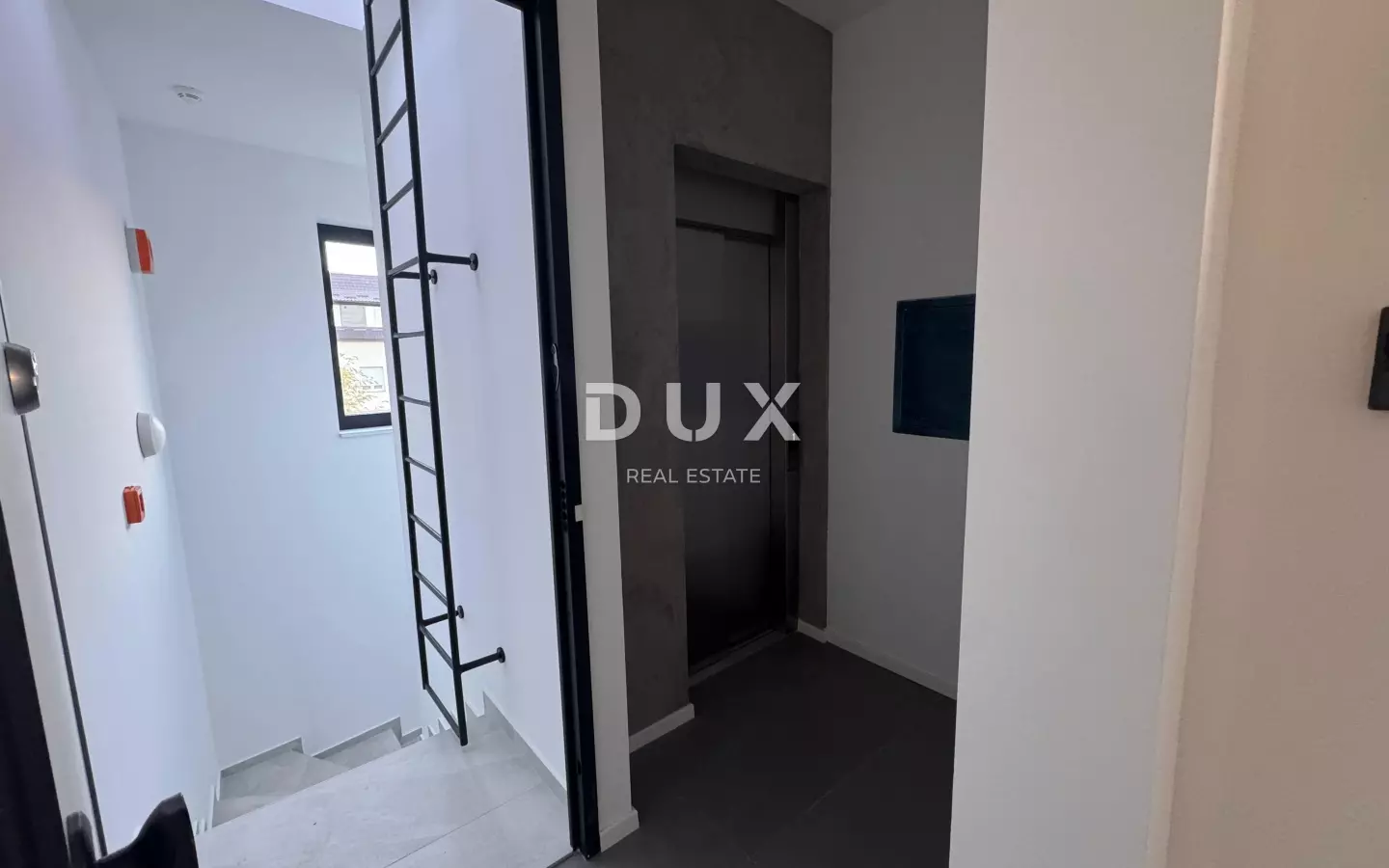 5-bedroom Apartment In Srebrnjak, Croatia (113 M²)