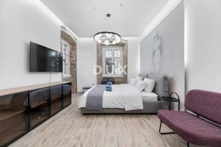 2-bedroom Apartment In Poluotok, Croatia (77 M²)