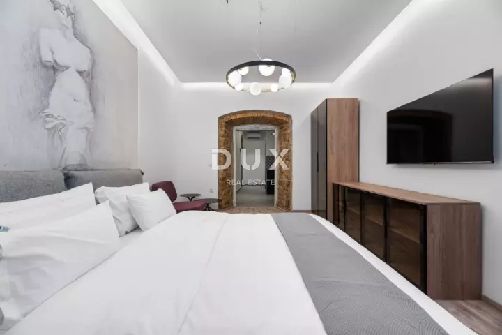 2-bedroom Apartment In Poluotok, Croatia (77 M²)