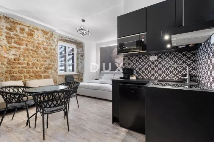 2-bedroom Apartment In Poluotok, Croatia (77 M²)