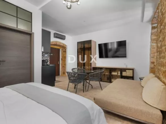 2-bedroom Apartment In Poluotok, Croatia (77 M²)