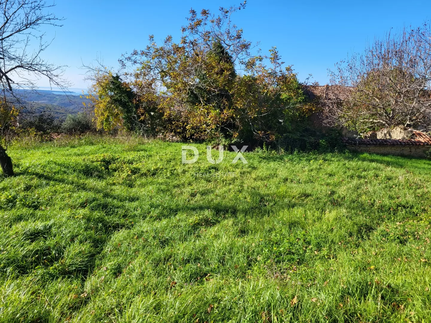Land In Grožnjan, Croatia (958 M²)