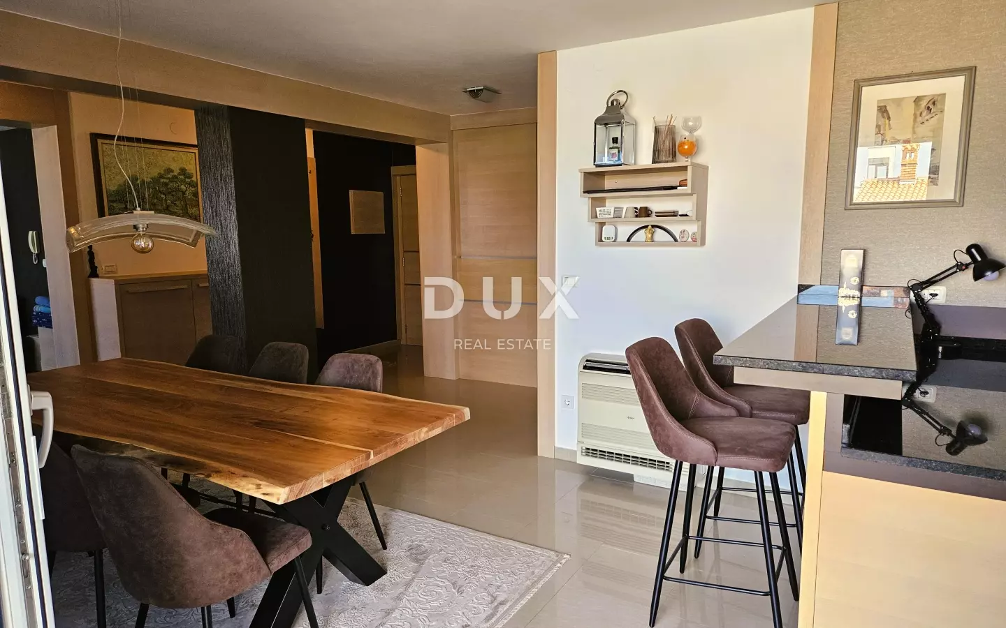 1-bedroom Apartment In Pješčana Uvala, Croatia (100 M²)