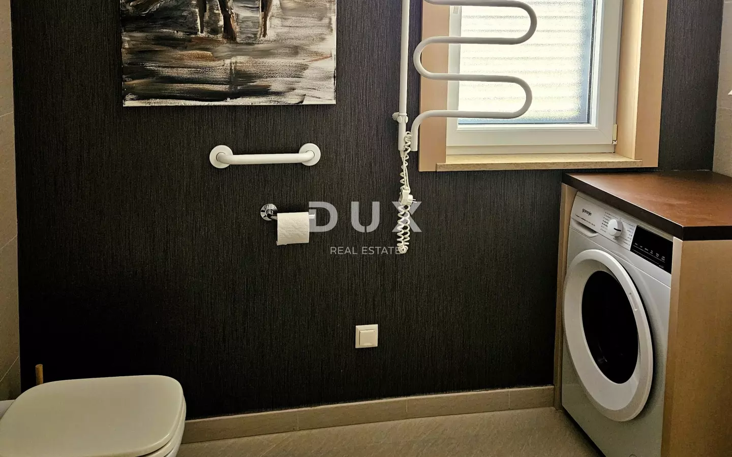 1-bedroom Apartment In Pješčana Uvala, Croatia (100 M²)