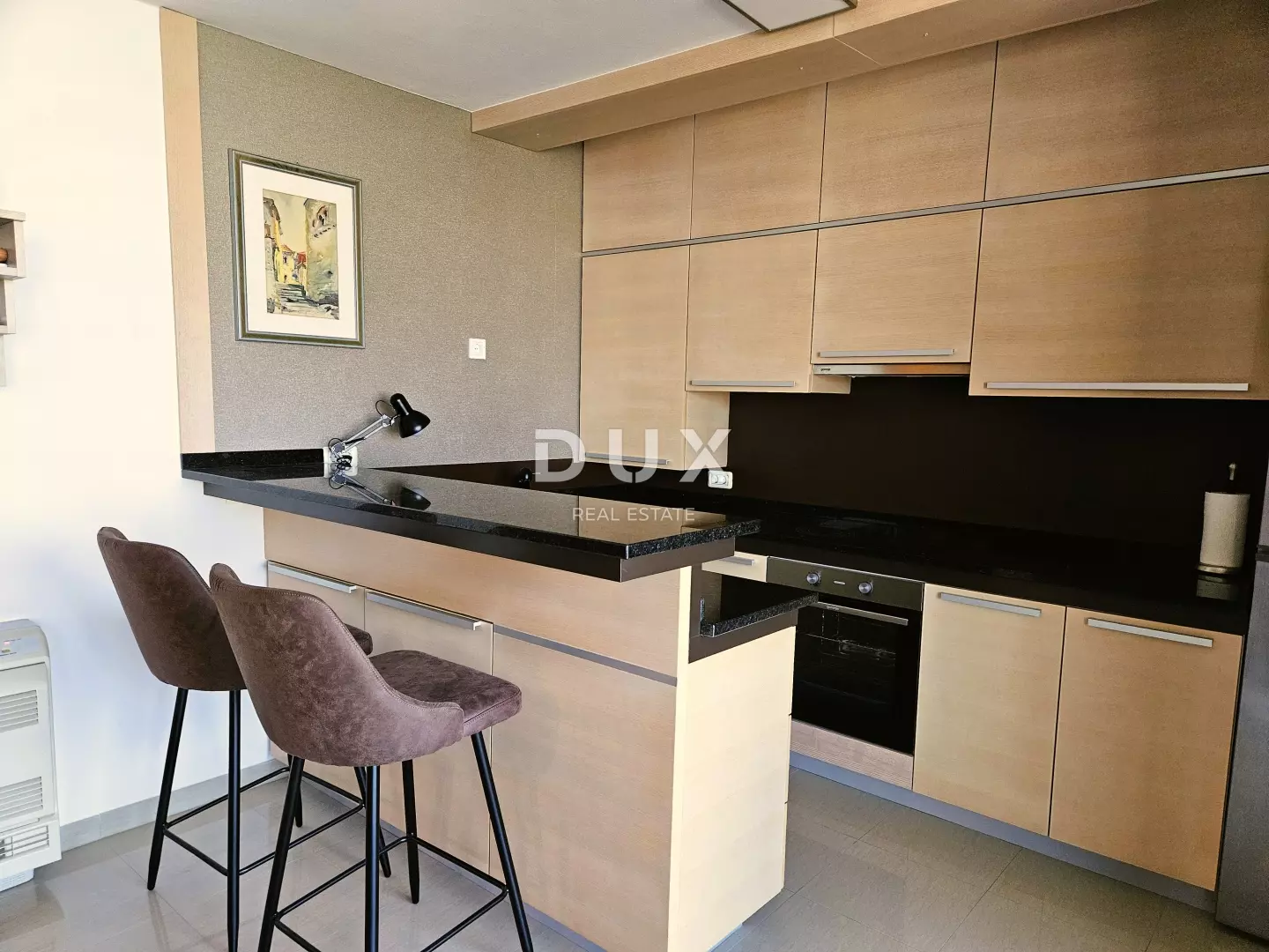1-bedroom Apartment In Pješčana Uvala, Croatia (100 M²)