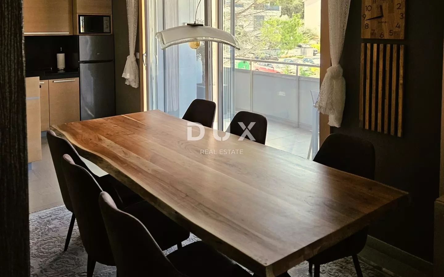 1-bedroom Apartment In Pješčana Uvala, Croatia (100 M²)