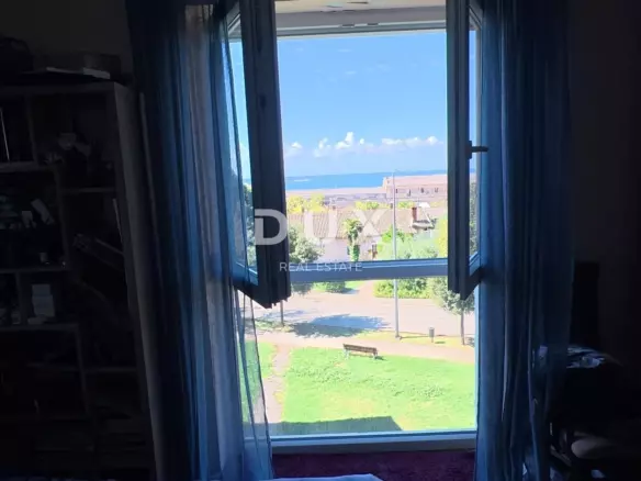 2-bedroom Apartment In Poreč, Croatia (73 M²)