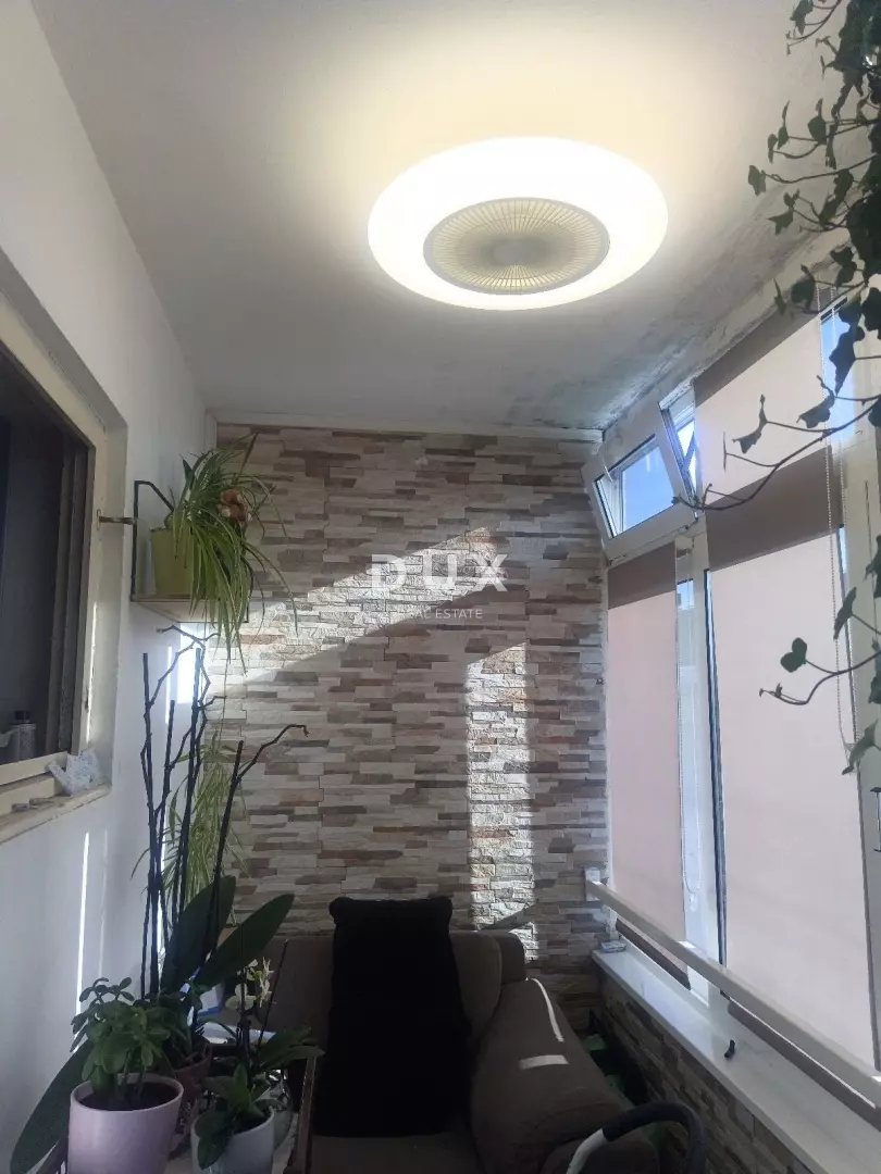 2-bedroom Apartment In Poreč, Croatia (73 M²)