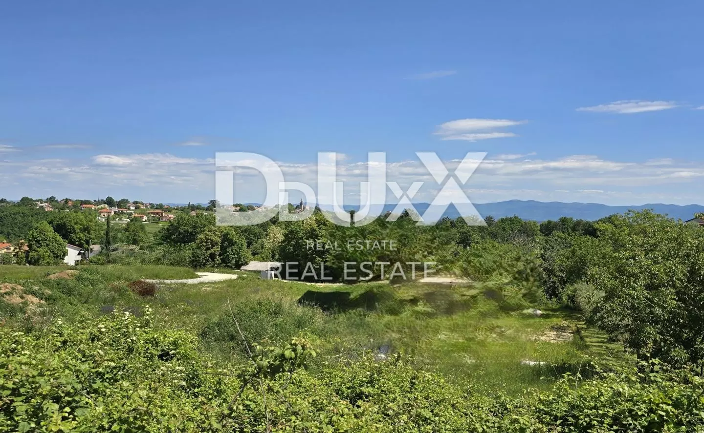 Land In Gračišće, Croatia (17.270 M²)