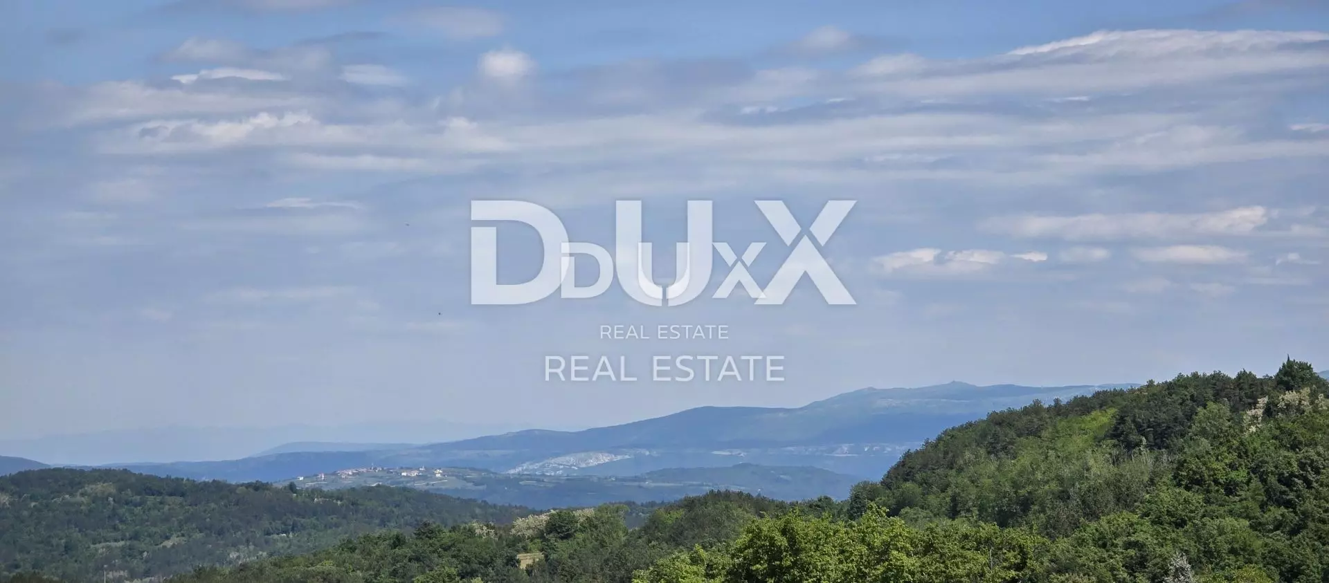 Land In Gračišće, Croatia (17.270 M²)