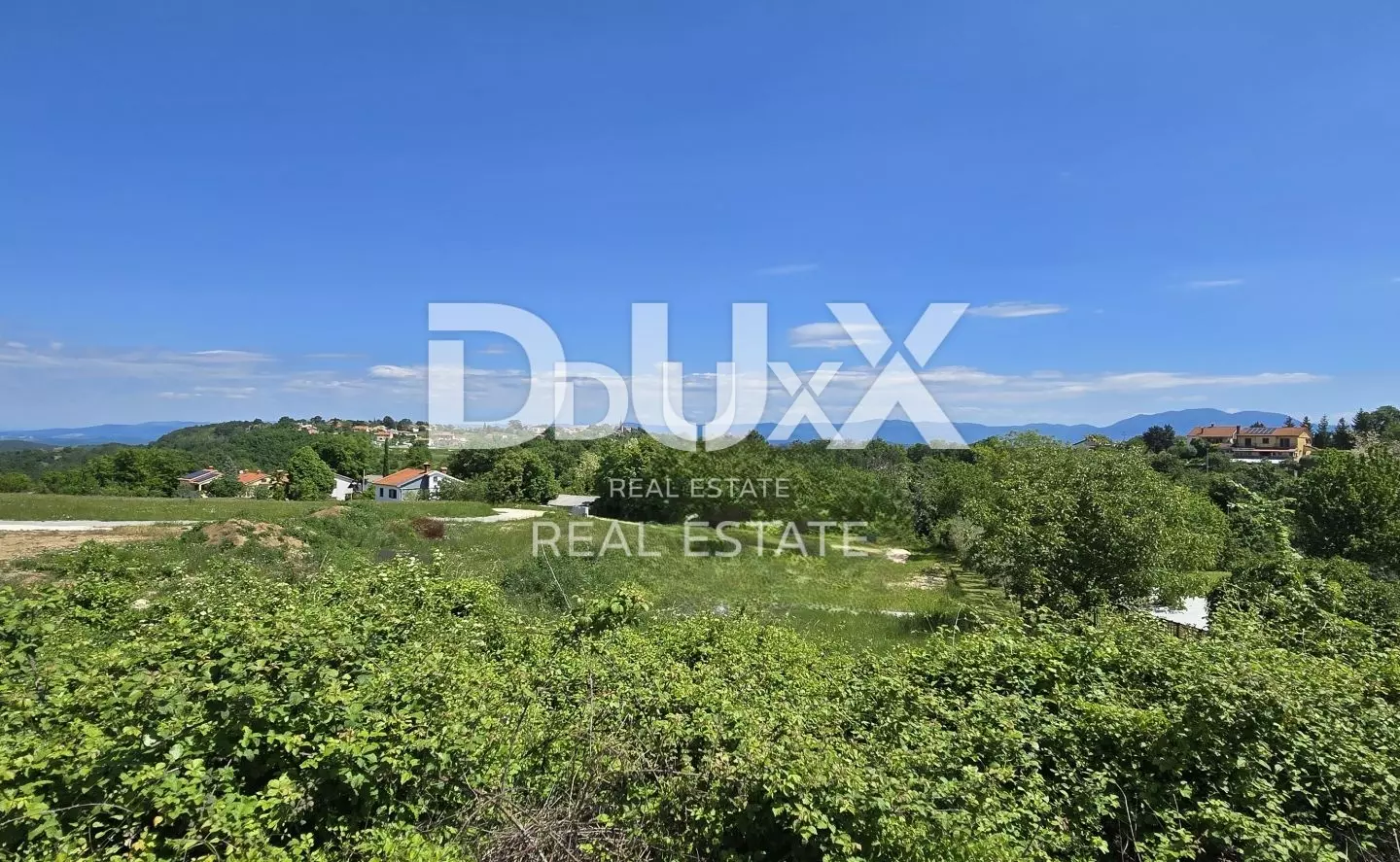 Land In Gračišće, Croatia (17.270 M²)
