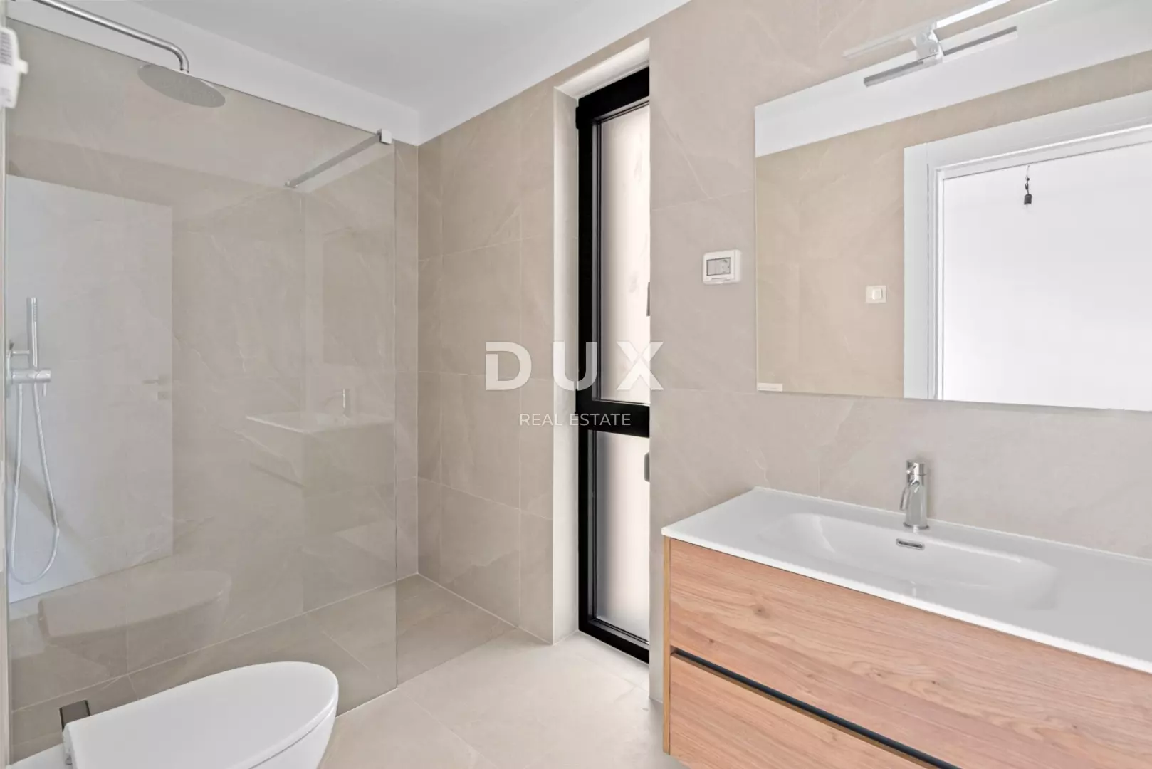 1763317631_croatia-istria-real-estate-for-sale-575-5e1015 2-bedroom Apartment In Novigrad, Croatia (97,86 M²)