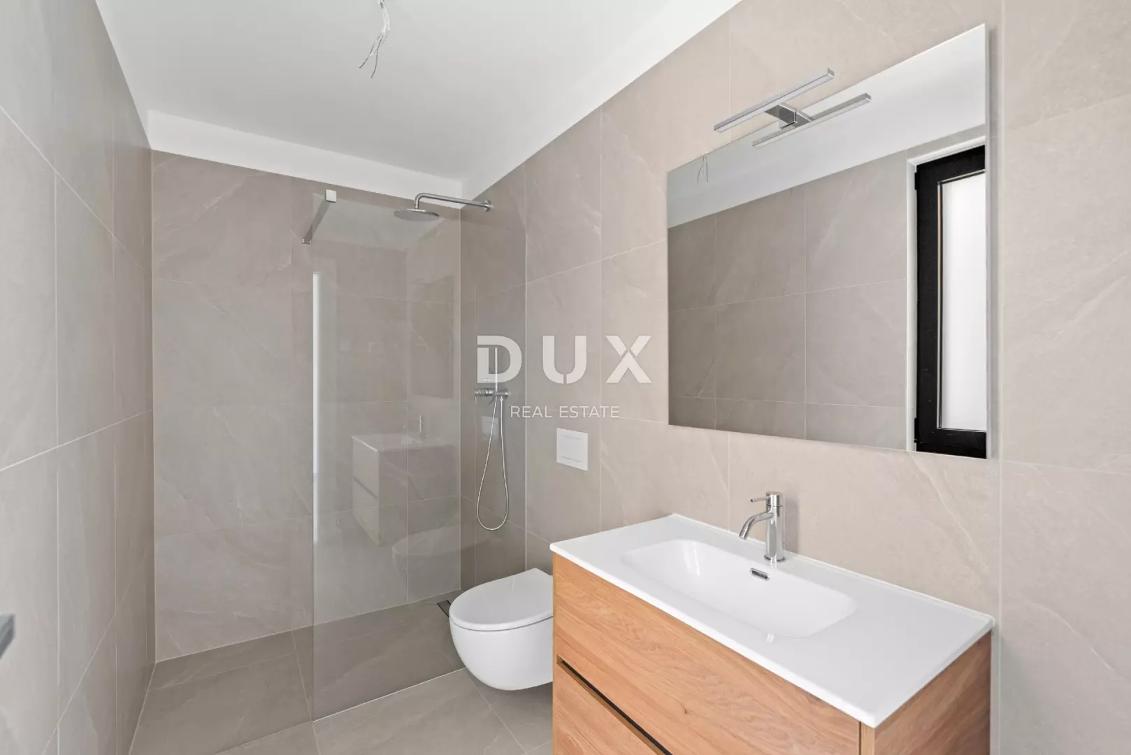 1763317641_croatia-istria-real-estate-for-sale-577-ad8b5b 2-bedroom Apartment In Novigrad, Croatia (97,86 M²)