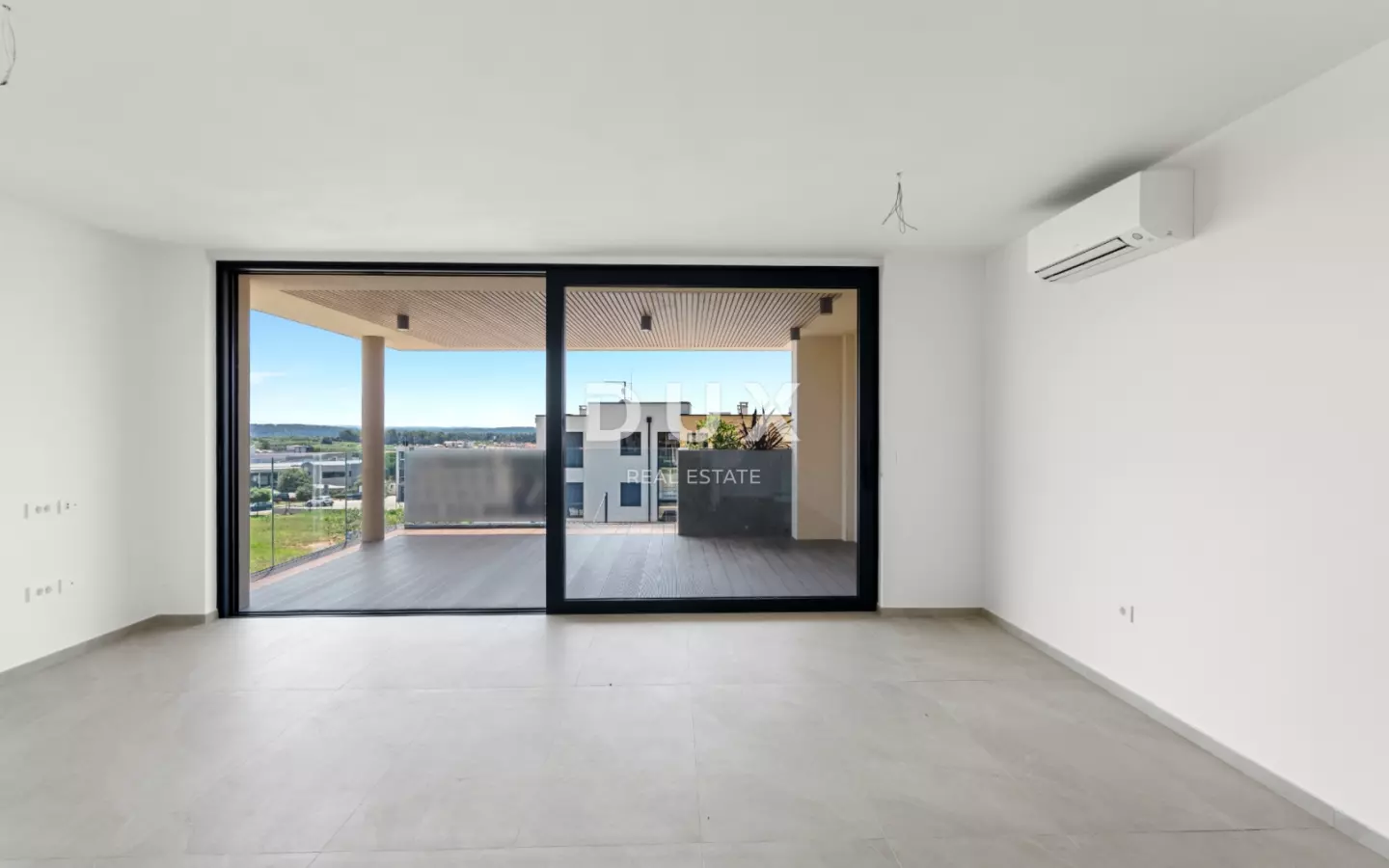 2-bedroom Apartment In Novigrad, Croatia (97,86 M²)