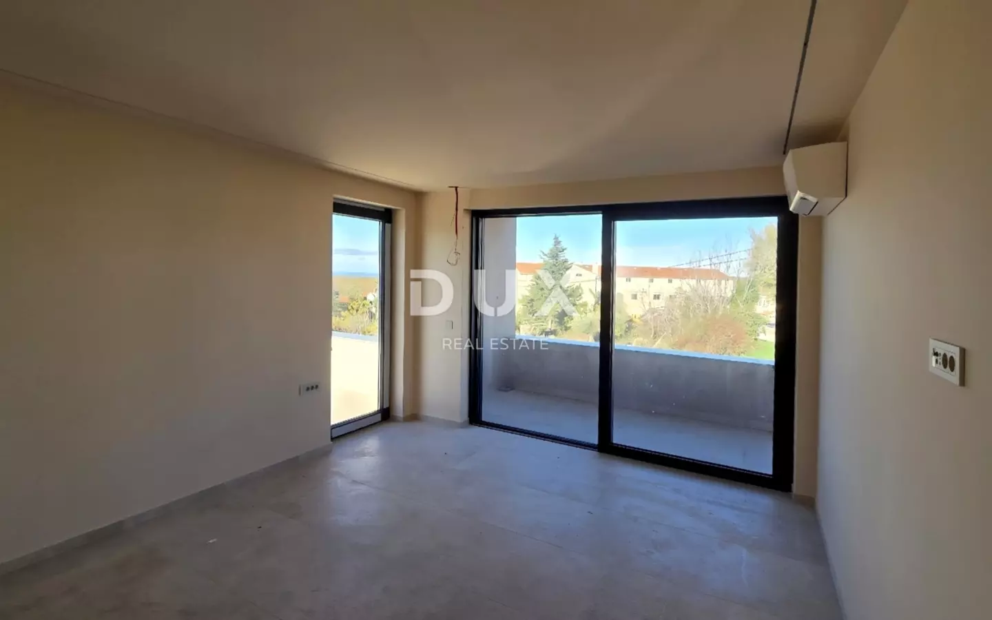 4-bedroom Detached House In Poreč, Croatia (307 M²)