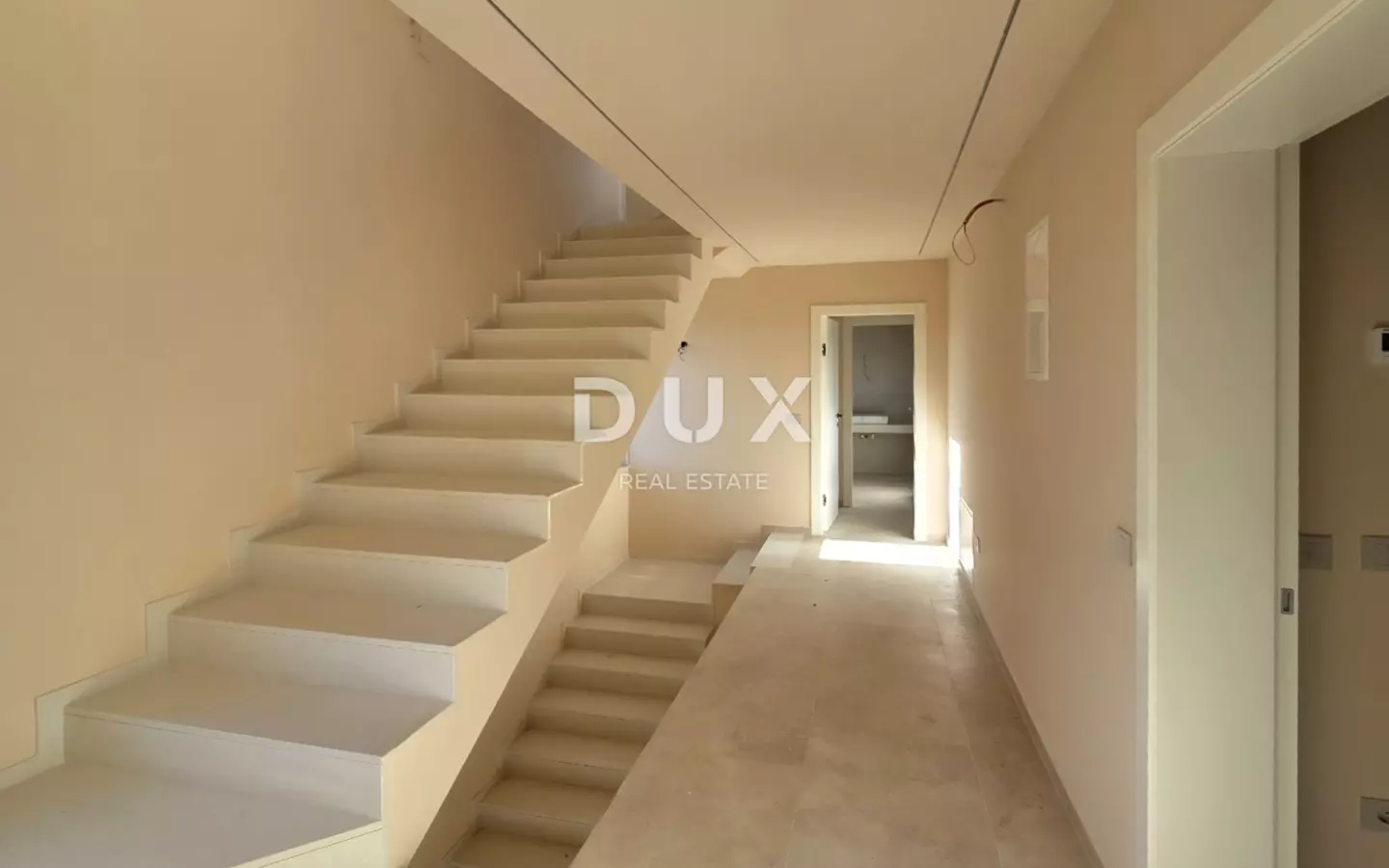4-bedroom Detached House In Poreč, Croatia (307 M²)