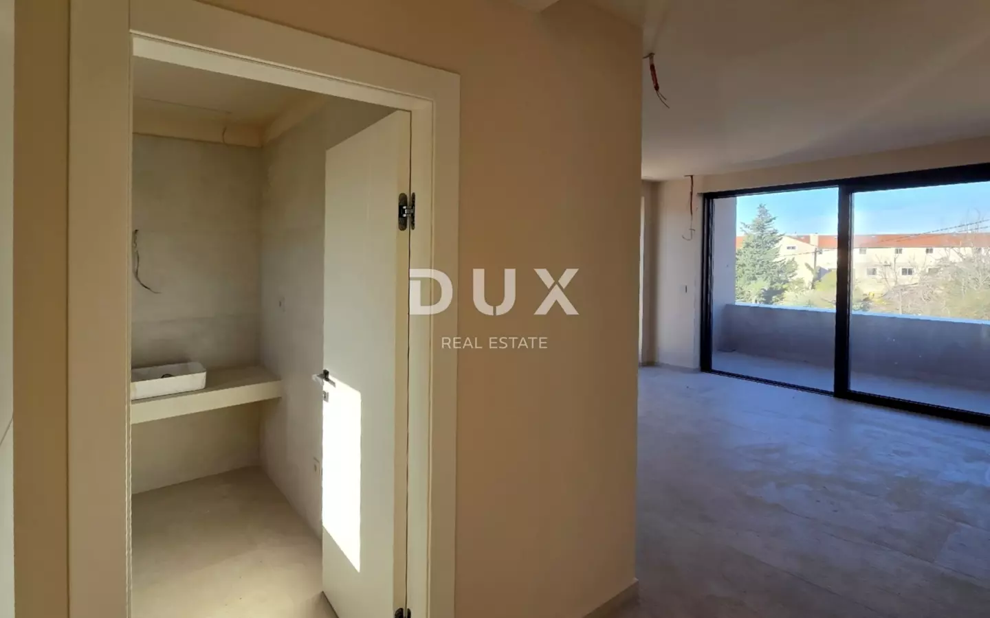 4-bedroom Detached House In Poreč, Croatia (307 M²)