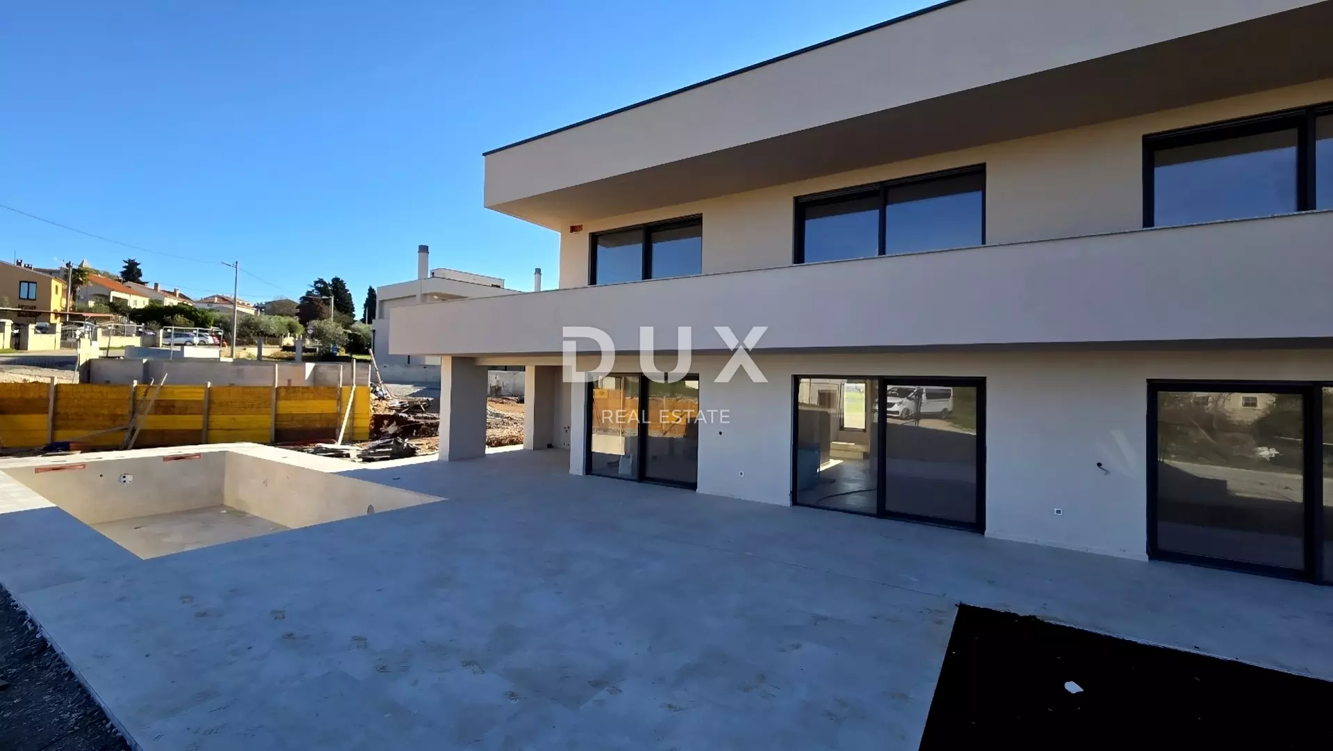 4-bedroom Detached House In Poreč, Croatia (307 M²)