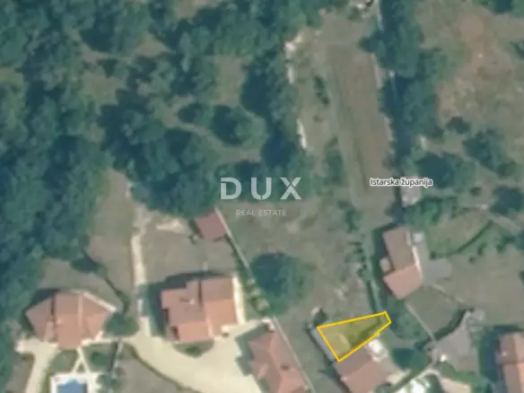 Land In Krmed, Croatia (1.509 M²)