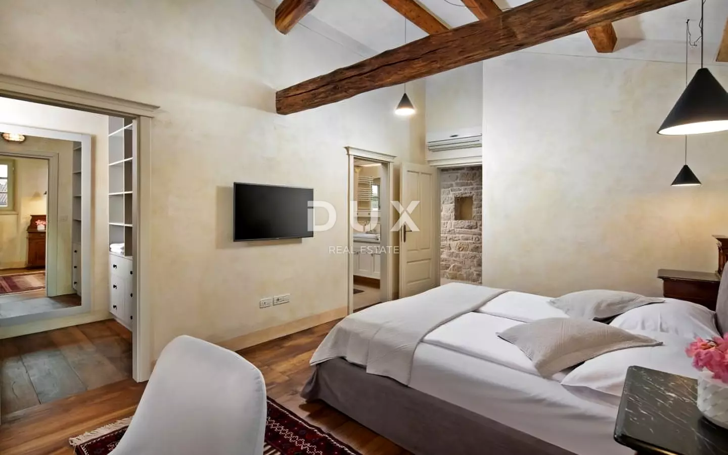 4-bedroom Villa In Višnjan, Croatia (309 M²)