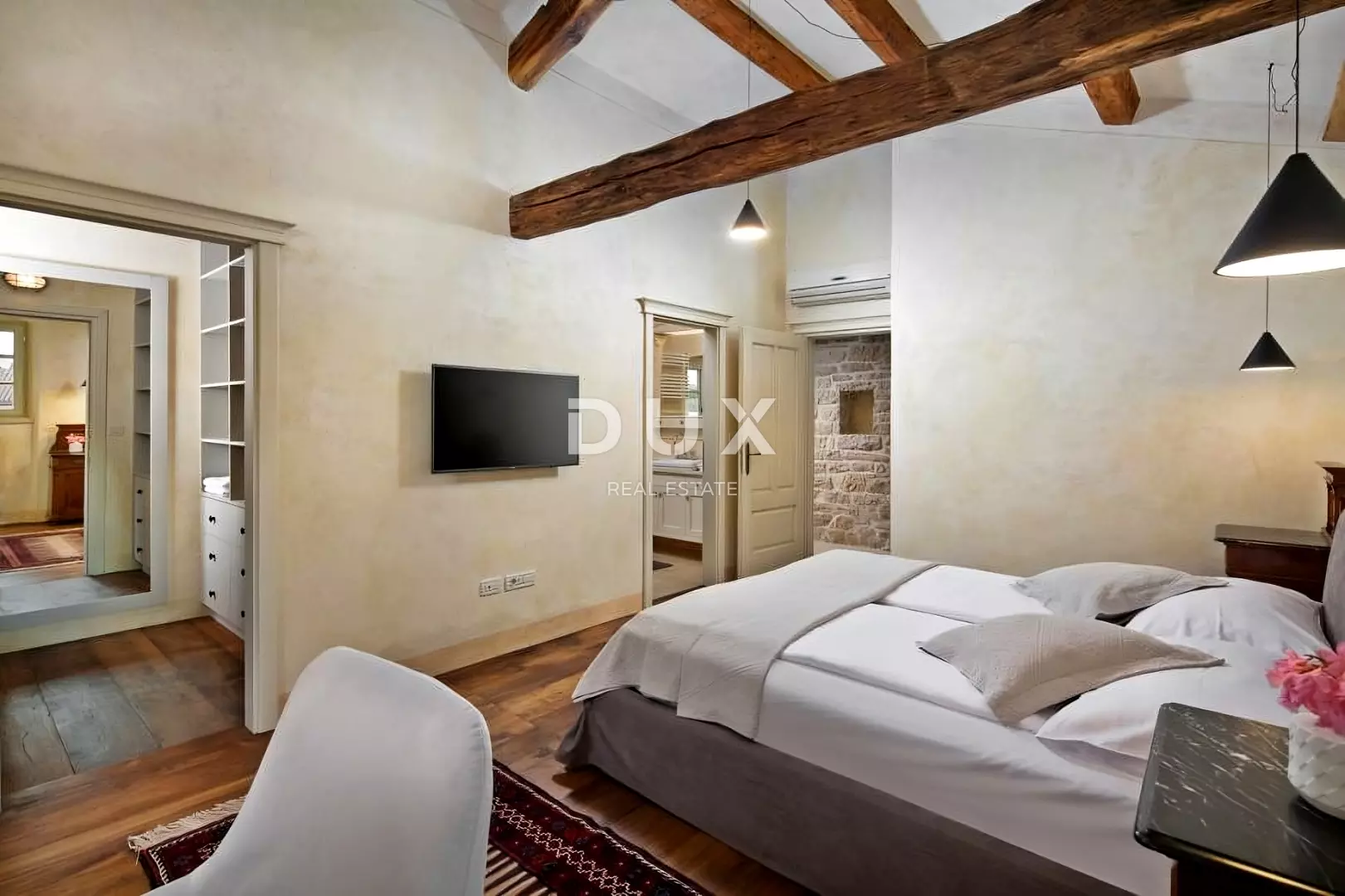 4-bedroom Villa In Višnjan, Croatia (309 M²)