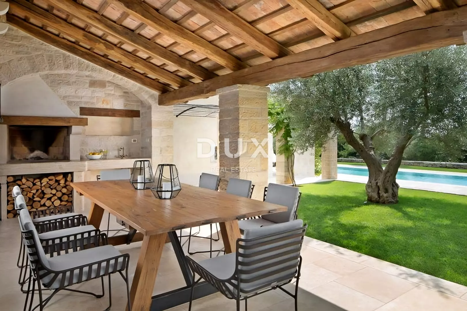 4-bedroom Villa In Višnjan, Croatia (309 M²)