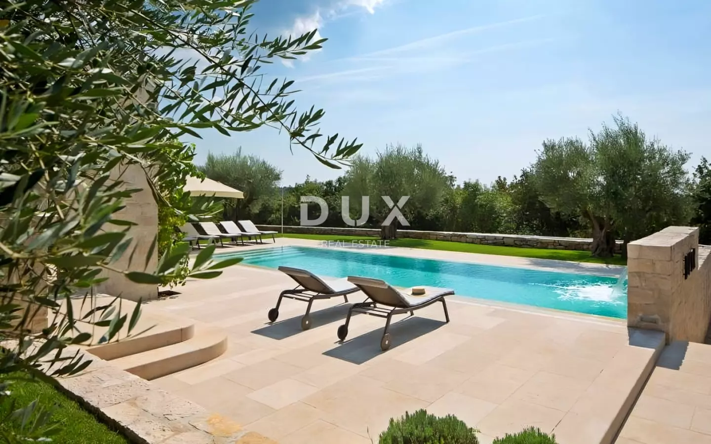 4-bedroom Villa In Višnjan, Croatia (309 M²)