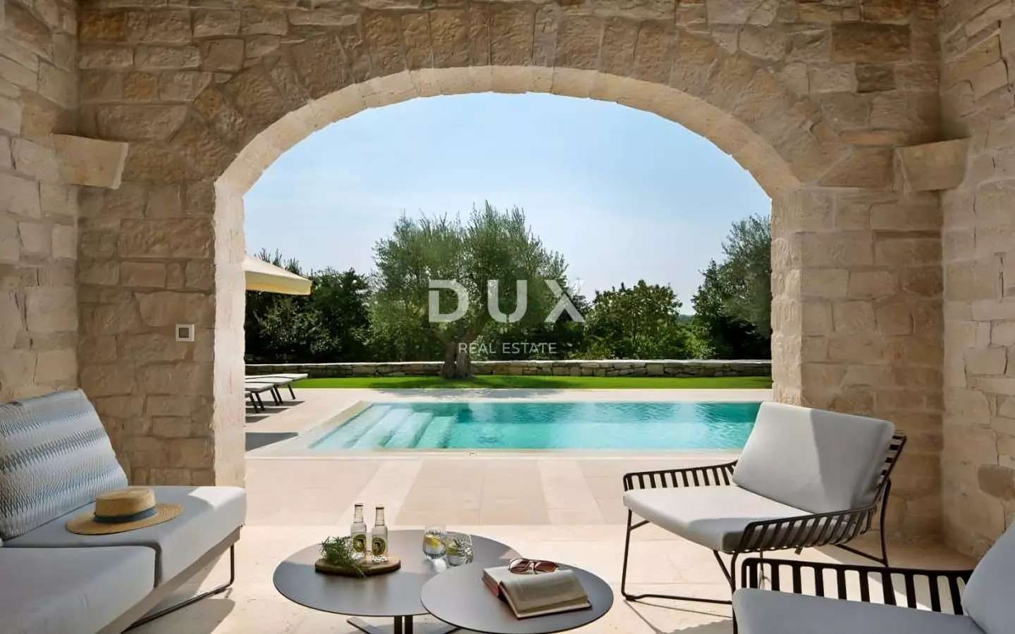 4-bedroom Villa In Višnjan, Croatia (309 M²)