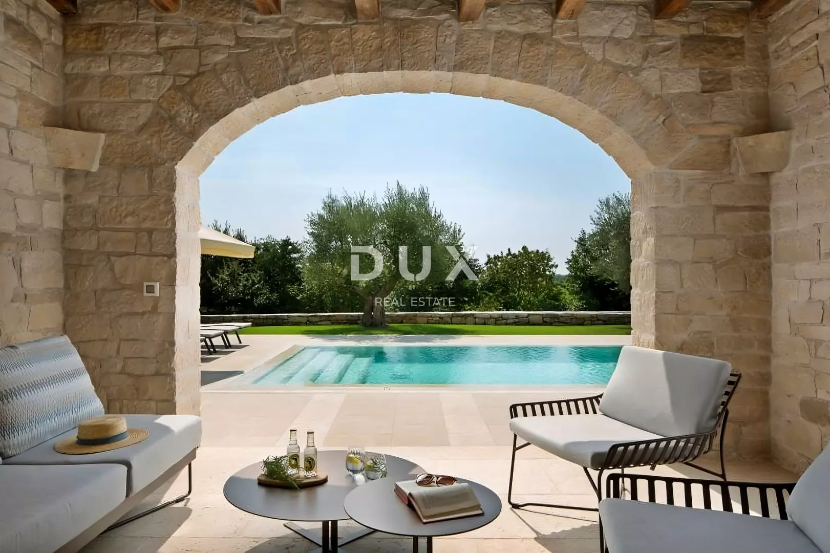 4-bedroom Villa In Višnjan, Croatia (309 M²)