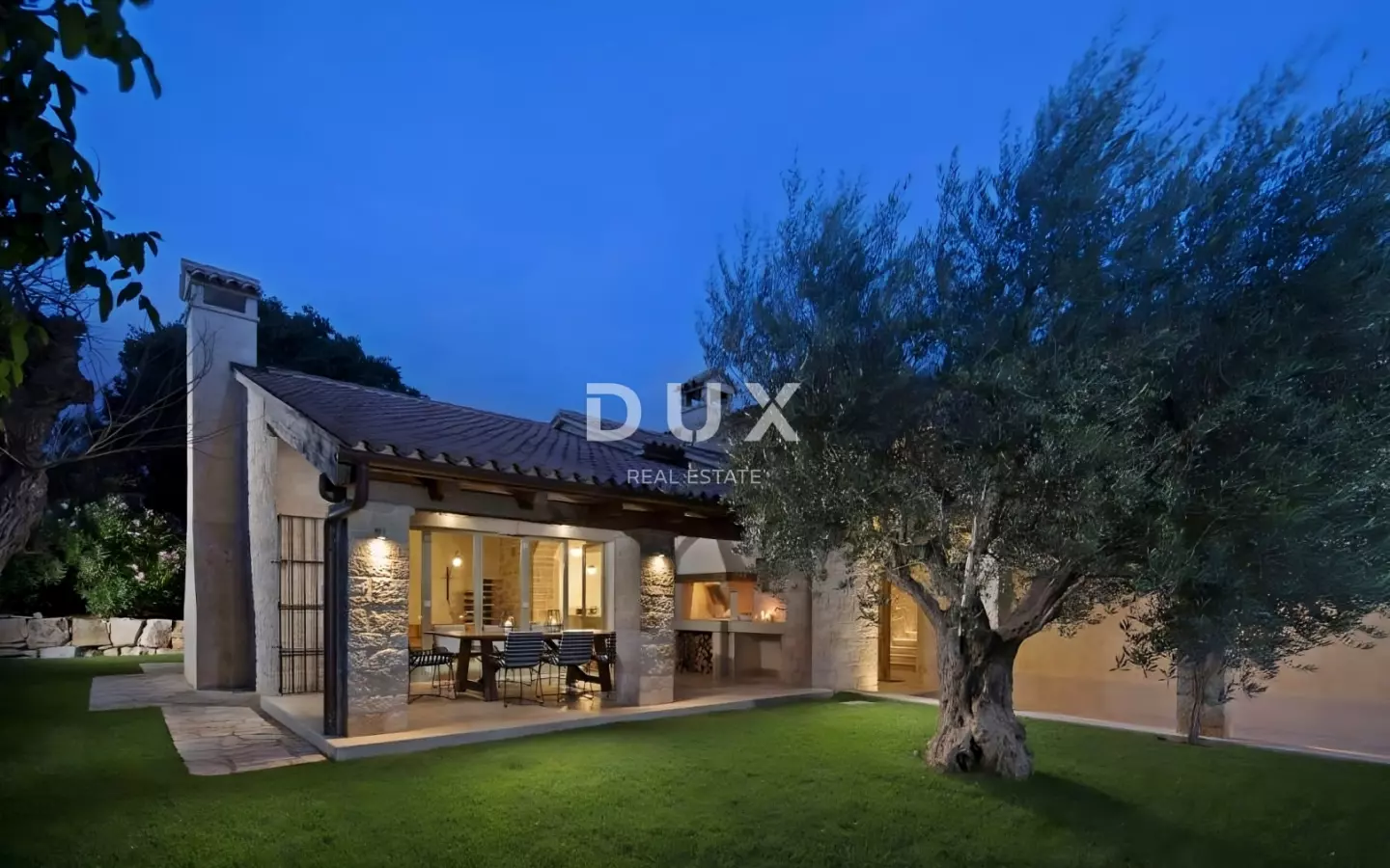 4-bedroom Villa In Višnjan, Croatia (309 M²)