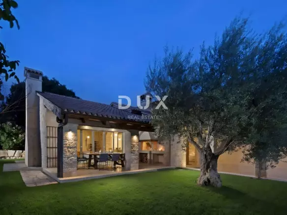 4-bedroom Villa In Višnjan, Croatia (309 M²)