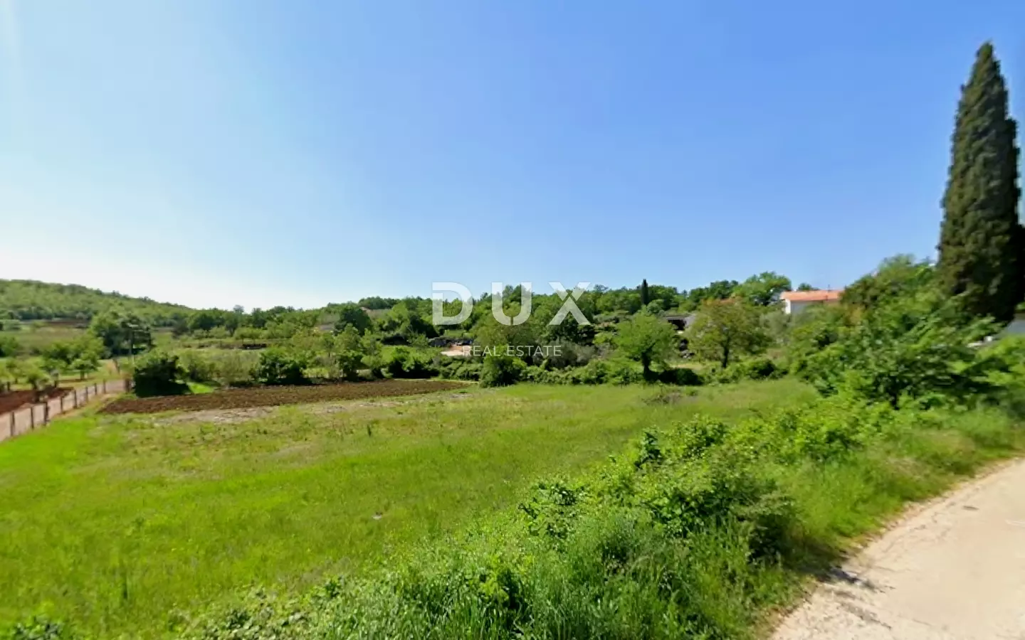 Land In Motovun, Croatia (1.089 M²)