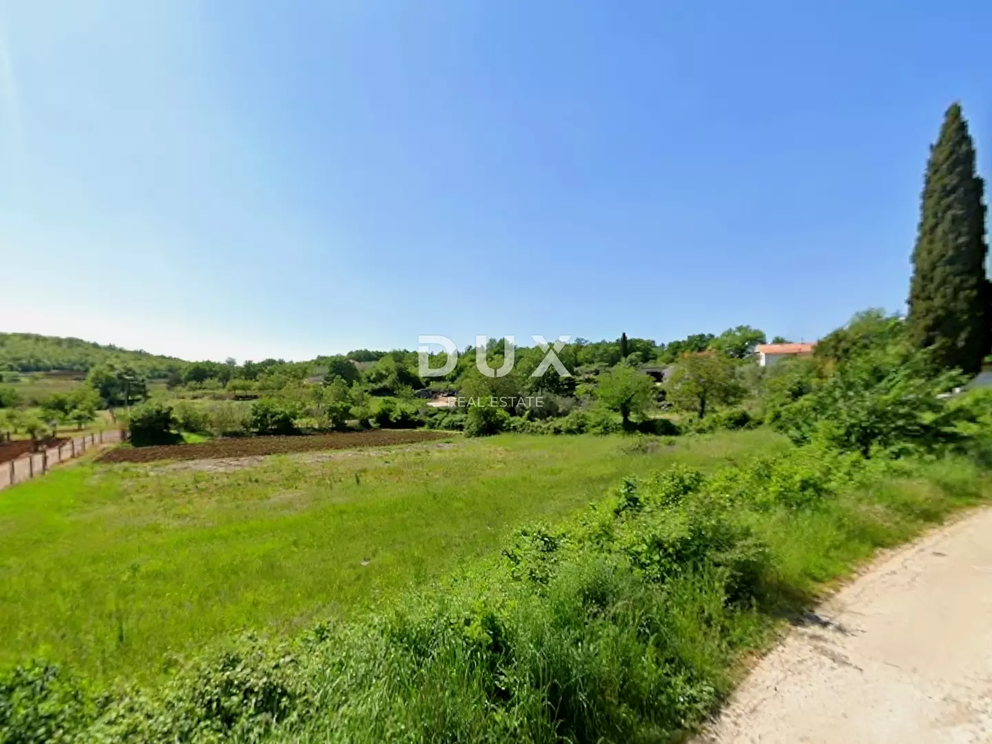 Land In Motovun, Croatia (1.089 M²)