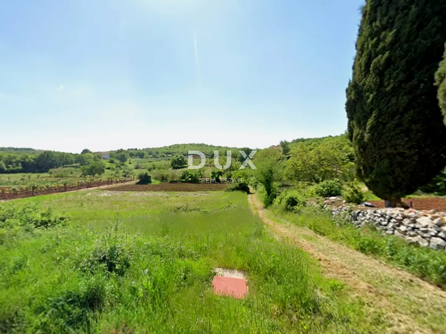 Land In Motovun, Croatia (1.089 M²)