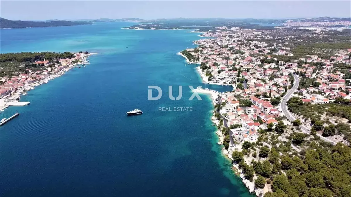 Land In Brodarica, Croatia (1.040 M²)