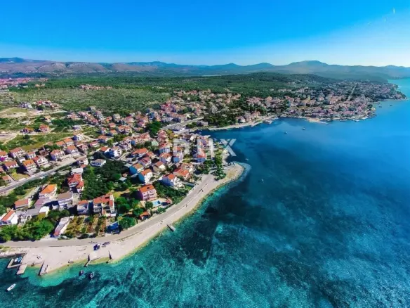 Land In Brodarica, Croatia (1.040 M²)