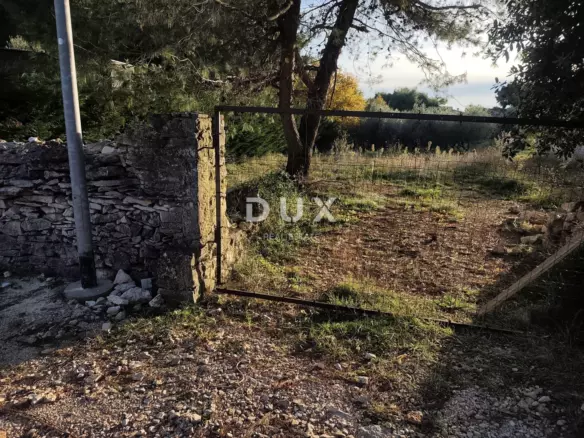 Land In Medulin, Croatia (511 M²)